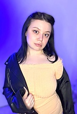 Ukrainian mail order bride Bella from Kyiv with brunette hair and brown eye color - image 3