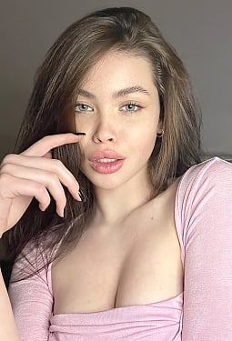 Sofia, 19 y.o. from Zhytomyr, Ukraine