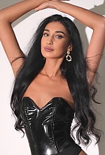 Ukrainian mail order bride Viktoria from Miami with black hair and blue eye color - image 5