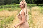 Ukrainian mail order bride Svetlana from Kyiv with light brown hair and hazel eye color - image 10