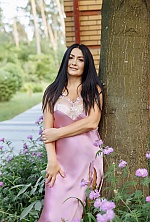 Ukrainian mail order bride Liliya from Kyiv with black hair and brown eye color - image 4