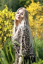 Ukrainian mail order bride Lillia from Krąków with blonde hair and green eye color - image 7