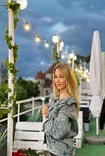 Ukrainian mail order bride Lillia from Krąków with blonde hair and green eye color - image 2