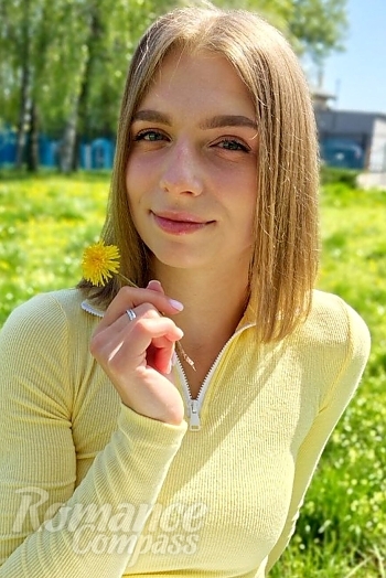 Ukrainian mail order bride Valeriya from Cherkasy with blonde hair and blue eye color - image 1