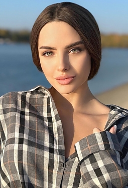 Karina, 27 y.o. from Kyiv, Ukraine