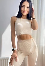 Ukrainian mail order bride Maryna from Vinnytsia with black hair and green eye color - image 3