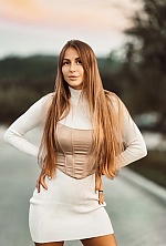 Ukrainian mail order bride Anna from Kyiv with light brown hair and blue eye color - image 3