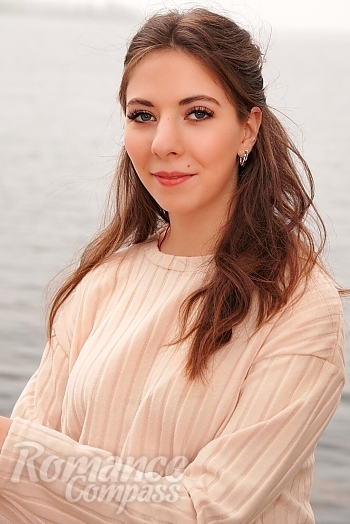 Ukrainian mail order bride Valentyna from Kyiv with light brown hair and blue eye color - image 1