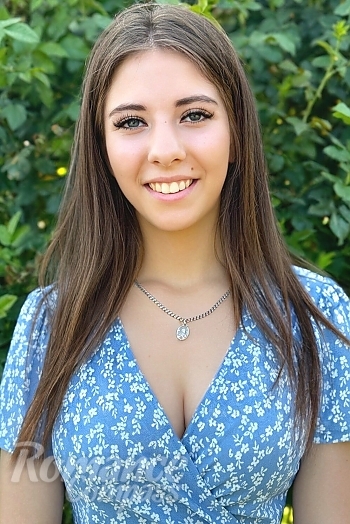 Ukrainian mail order bride Valentyna from Kyiv with light brown hair and blue eye color - image 1