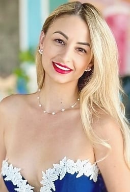 Iuliia, 37 y.o. from Kyiv, Ukraine