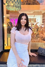 Ukrainian mail order bride Olga from Kiyiv with brunette hair and brown eye color - image 9