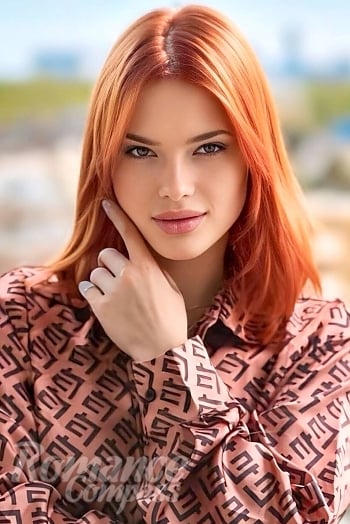 Ukrainian mail order bride Karyna from Kyiv with red hair and brown eye color - image 1