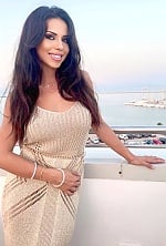 Ukrainian mail order bride Andrea from Los Angeles with brunette hair and brown eye color - image 2