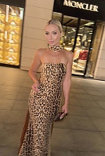 Ukrainian mail order bride Katarzyna from Krąków with blonde hair and green eye color - image 11