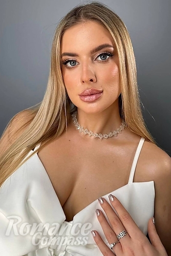 Ukrainian mail order bride Veronika from Kyiv with blonde hair and blue eye color - image 1