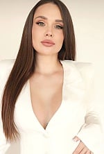 Ukrainian mail order bride Anastasia from Smila with light brown hair and green eye color - image 10