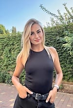 Ukrainian mail order bride Olga from Birmingham with blonde hair and blue eye color - image 4