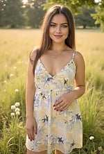Ukrainian mail order bride Galyna from Lviv with light brown hair and grey eye color - image 6