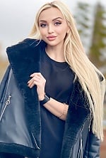 Ukrainian mail order bride Yulia from Madrid with blonde hair and blue eye color - image 10