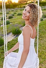 Ukrainian mail order bride Marina from Kyiv with blonde hair and green eye color - image 2