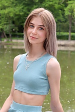 Ukrainian mail order bride Iryna from Ivano-Frankivsk with blonde hair and green eye color - image 17