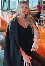 Ukrainian mail order bride Alina from Dubai with light brown hair and brown eye color - image 10