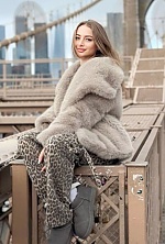 Ukrainian mail order bride Anastasia from Palm Coast with blonde hair and green eye color - image 10