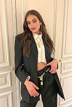 Ukrainian mail order bride Victoria from Odesa with light brown hair and green eye color - image 10