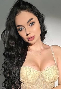 Valeriia, 21 y.o. from Kyiv, Ukraine