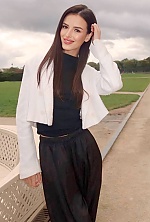 Ukrainian mail order bride Daryna from Kyiv with brunette hair and brown eye color - image 7