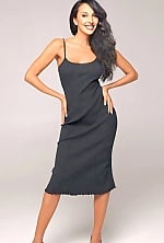 Ukrainian mail order bride Suzanne from Copenhagen with black hair and brown eye color - image 3