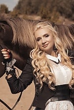Ukrainian mail order bride Marina from Istanbul with blonde hair and blue eye color - image 4