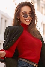 Ukrainian mail order bride Daria from Odesa with brunette hair and blue eye color - image 3