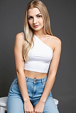 Ukrainian mail order bride Yuliia from Kharkiv with blonde hair and grey eye color - image 5