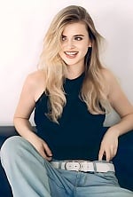 Ukrainian mail order bride Victoria from Kyiv with light brown hair and brown eye color - image 2