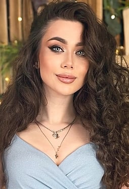 Maria, 21 y.o. from Kharkiv, Ukraine