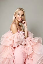 Ukrainian mail order bride Svetlana from Rome with blonde hair and brown eye color - image 4