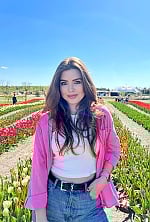 Ukrainian mail order bride Oksana from Kyiv with light brown hair and grey eye color - image 7