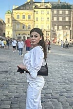 Ukrainian mail order bride Bohdana from Lviv with auburn hair and brown eye color - image 2
