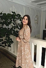 Ukrainian mail order bride Bohdana from Lviv with auburn hair and brown eye color - image 4