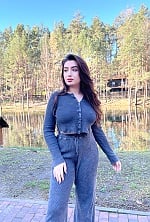 Ukrainian mail order bride Nataliya from Lviv with auburn hair and brown eye color - image 7