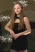 Ukrainian mail order bride Anastasia from Kyiv with auburn hair and green eye color - image 3