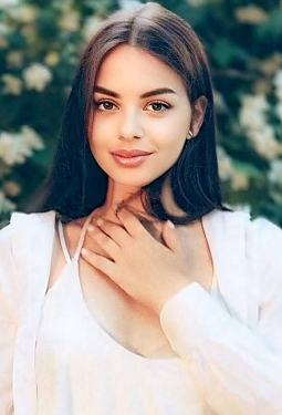 Olena, 21 y.o. from Kyiv, Ukraine
