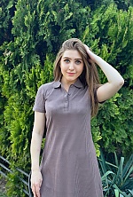 Ukrainian mail order bride Tetiana from Kyiv with light brown hair and green eye color - image 5