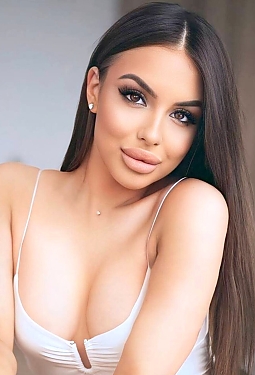 Karyna, 28 y.o. from Kremenchug, Ukraine