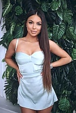 Ukrainian mail order bride Karyna from Kremenchug with brunette hair and brown eye color - image 10