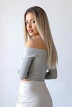 Ukrainian mail order bride Anastasia from Chisinau with blonde hair and blue eye color - image 6