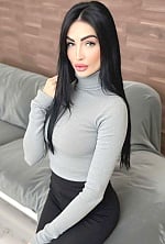 Ukrainian mail order bride Olena from Toronto with black hair and green eye color - image 7