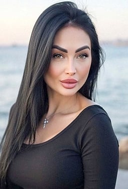 Olena, 37 y.o. from Toronto, Canada
