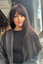 Ukrainian mail order bride Elena from Chernihiv with brunette hair and green eye color - image 6
